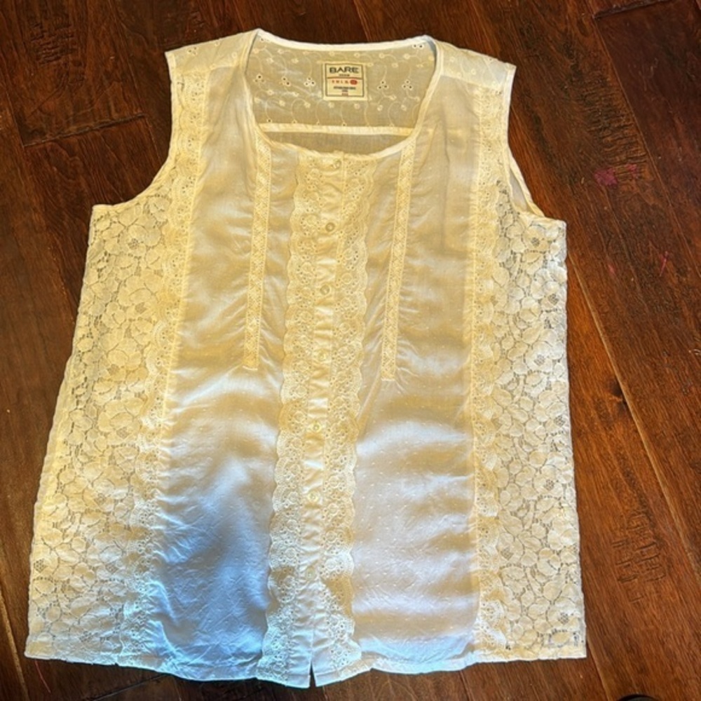 BARE denim button blouse white & cream lacy and eyelet embellishments sz xxl